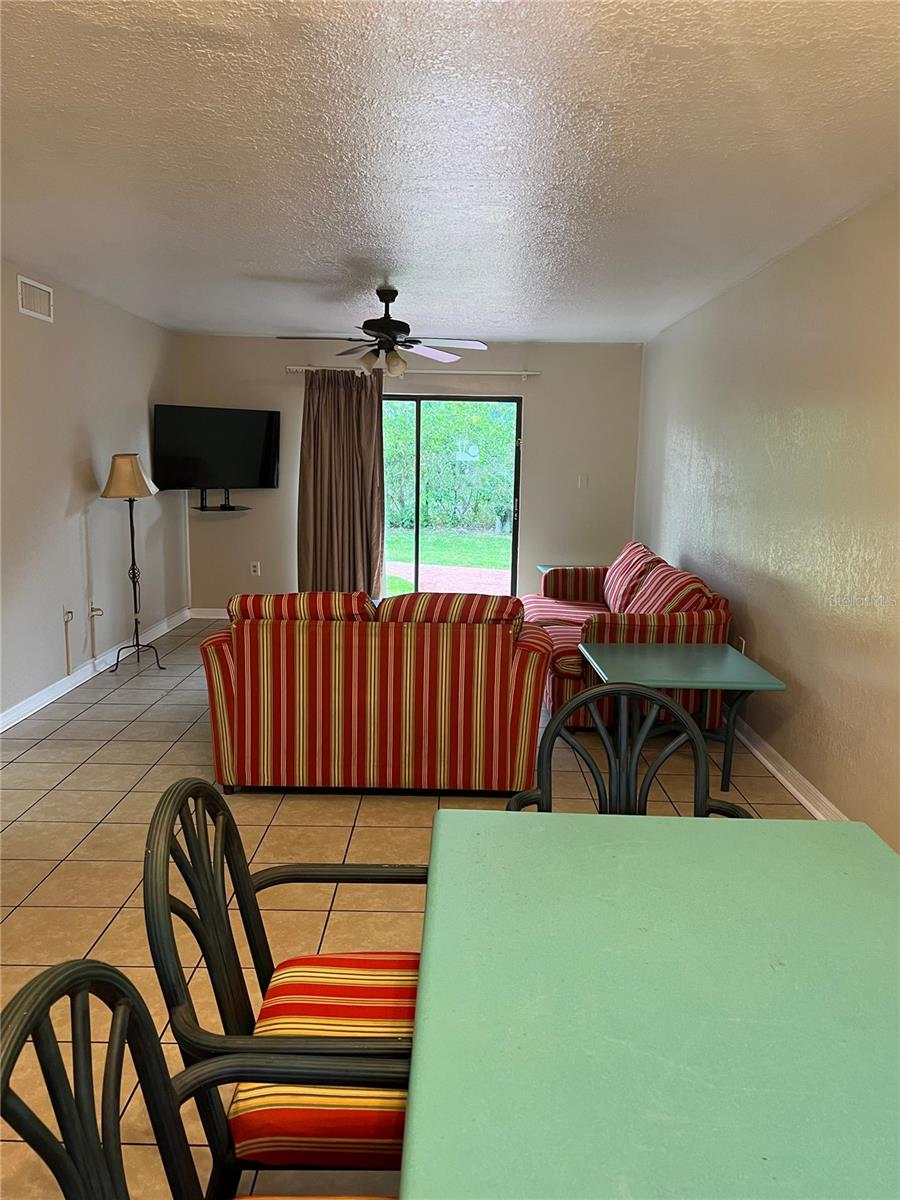 FLORIDA VACATION VILLAS - Residential Lease