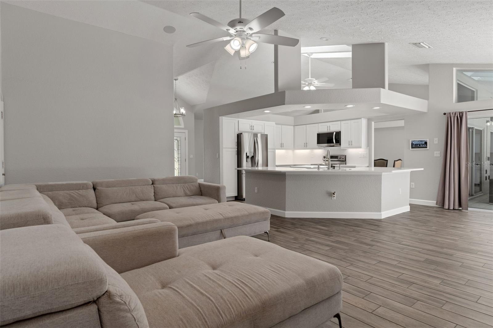 PINE RIDGE UNIT 01 - Residential