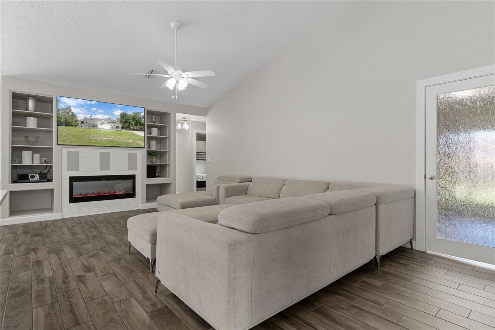 PINE RIDGE UNIT 01 - Residential