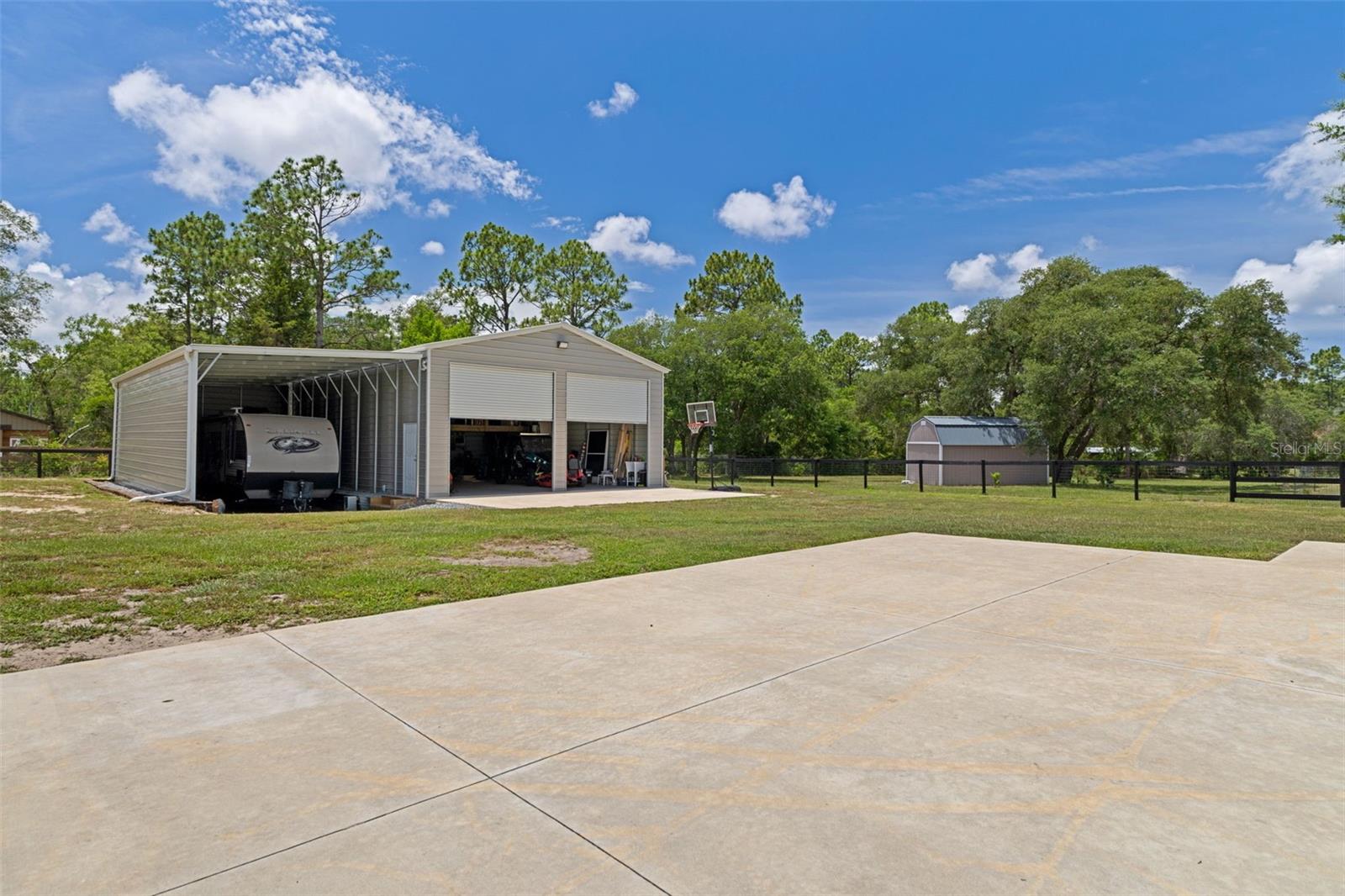PINE RIDGE UNIT 01 - Residential