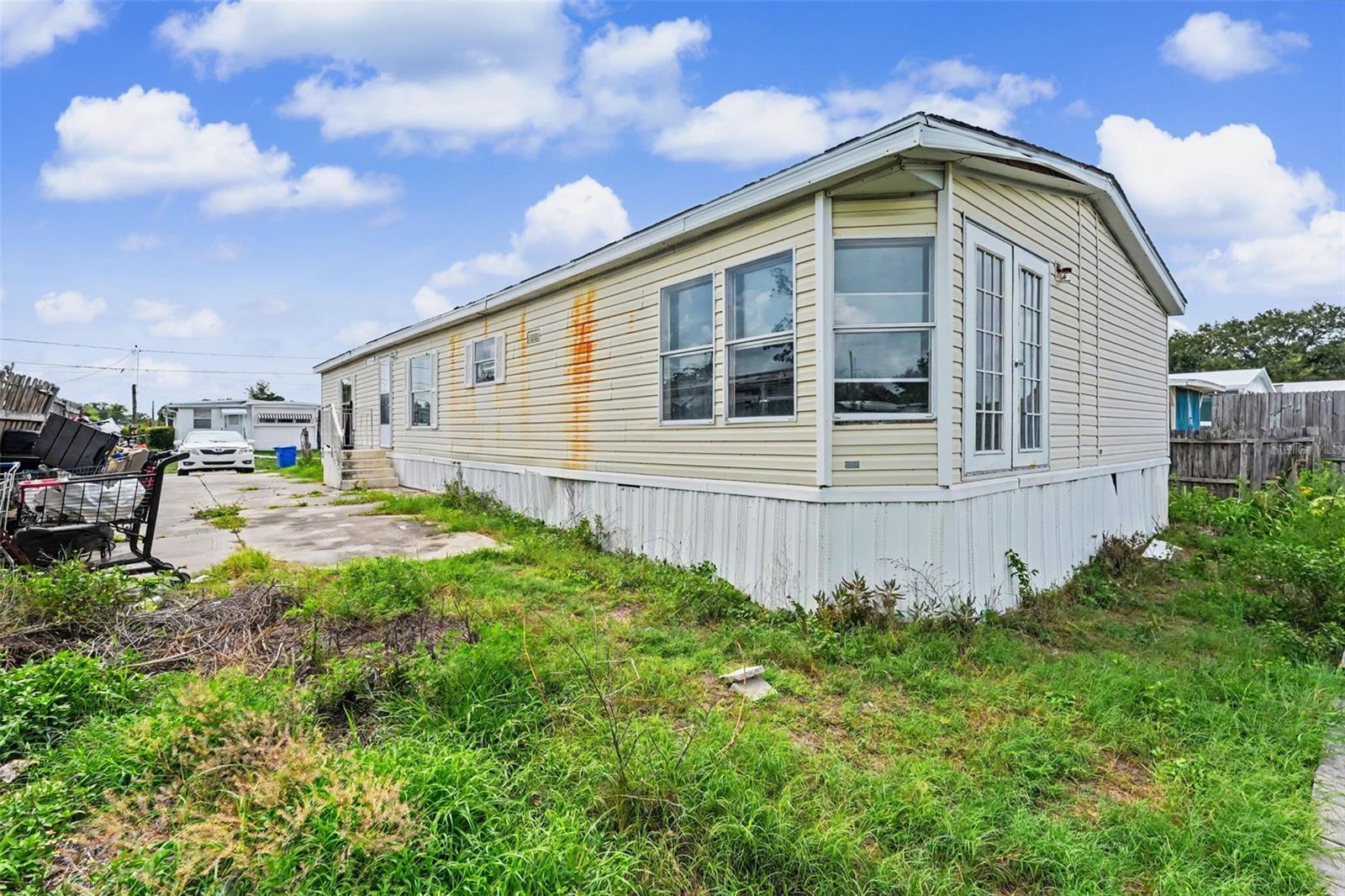 ESSEX DOWNS - Residential