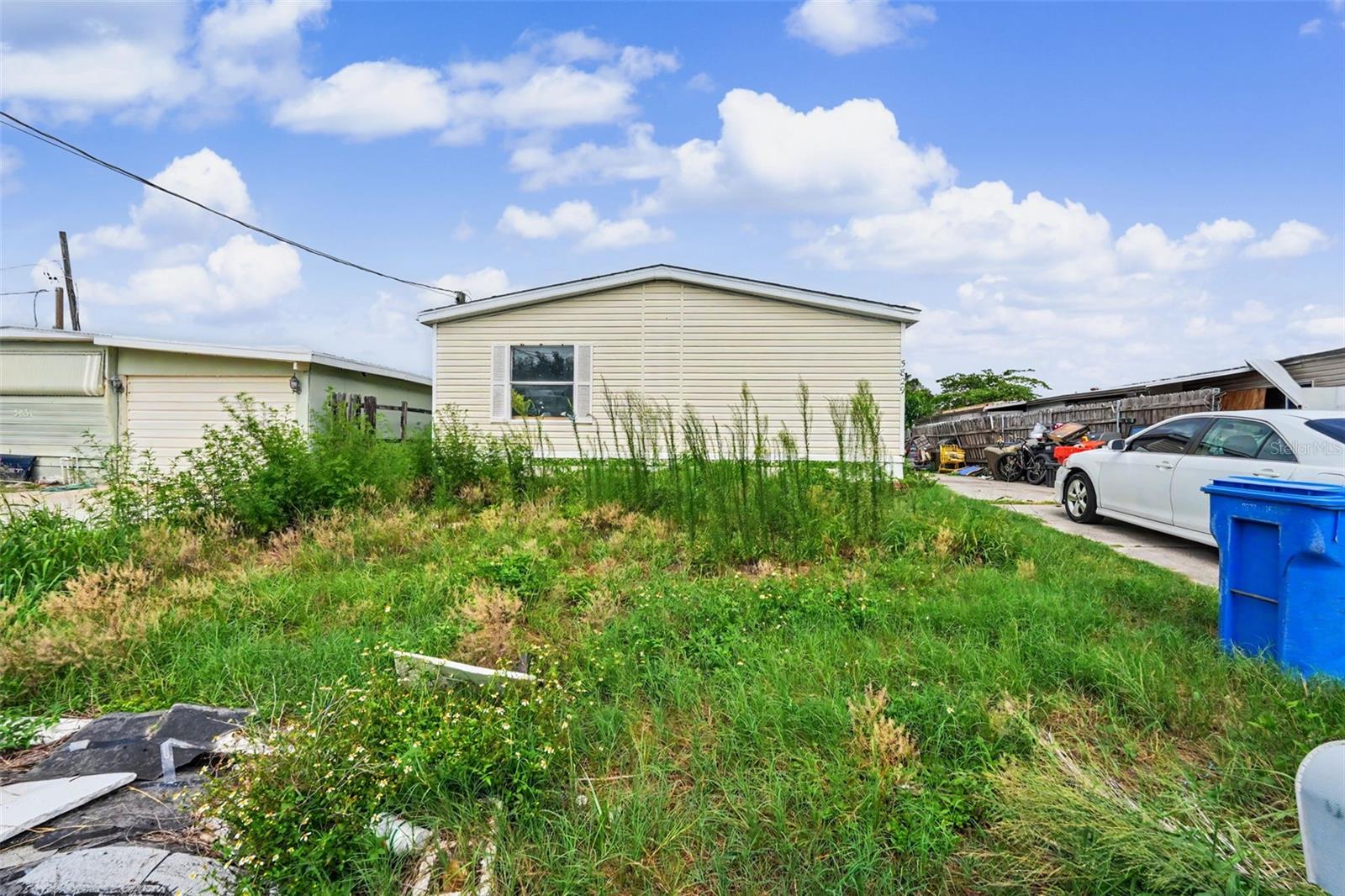 ESSEX DOWNS - Residential