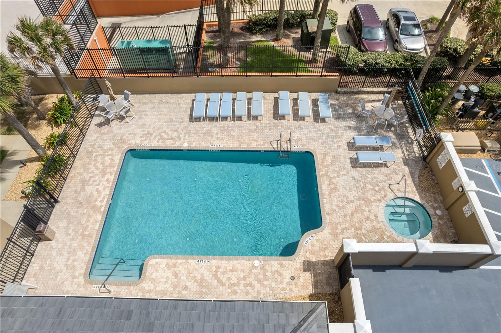 ST KITTS PER - Residential