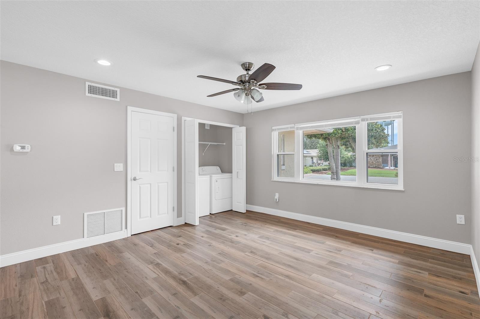 SAND LAKE HILLS SEC 03 - Residential
