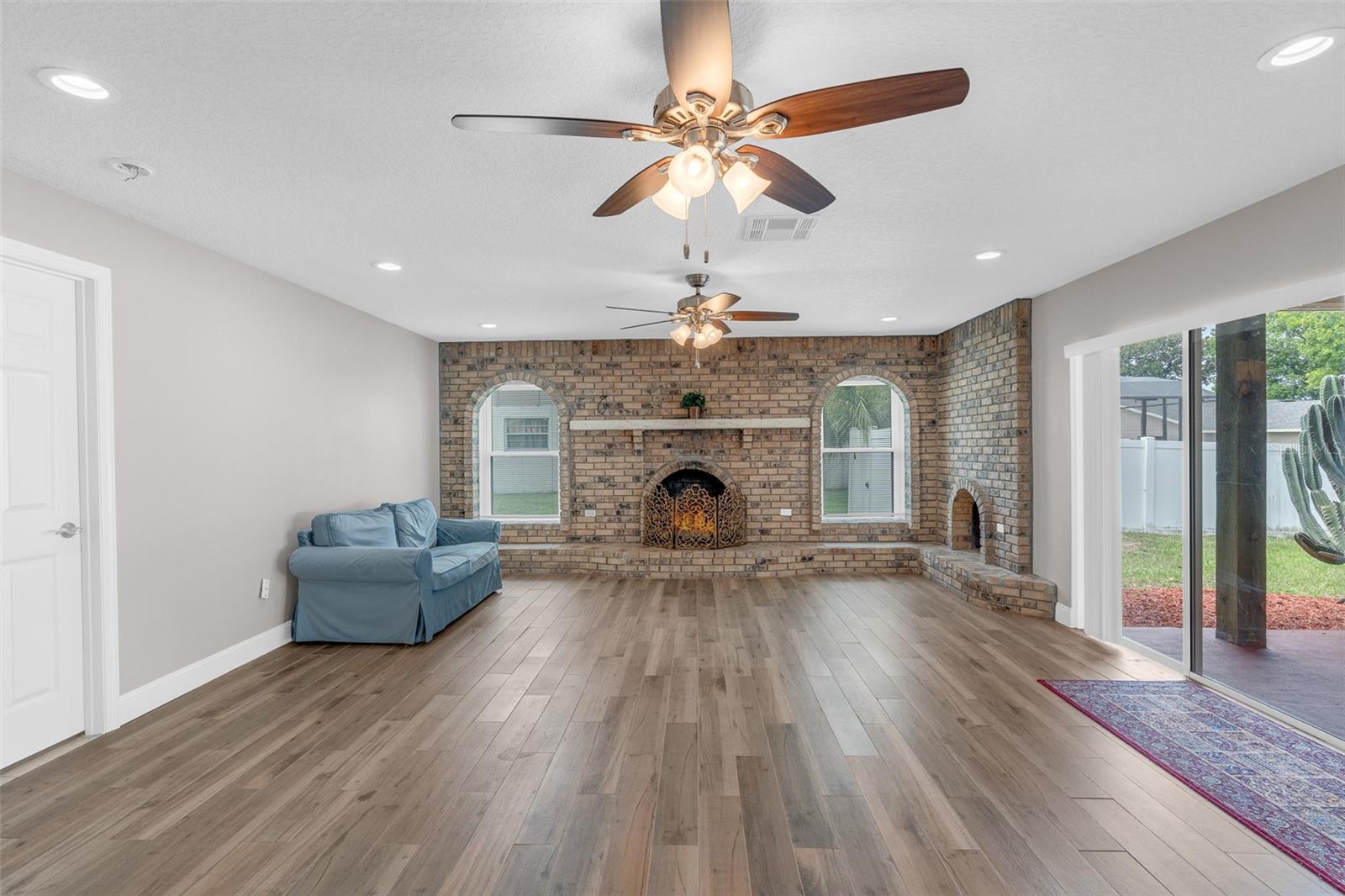 SAND LAKE HILLS SEC 03 - Residential