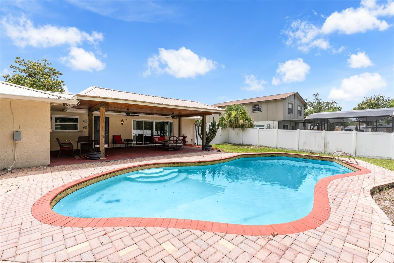 SAND LAKE HILLS SEC 03 - Residential
