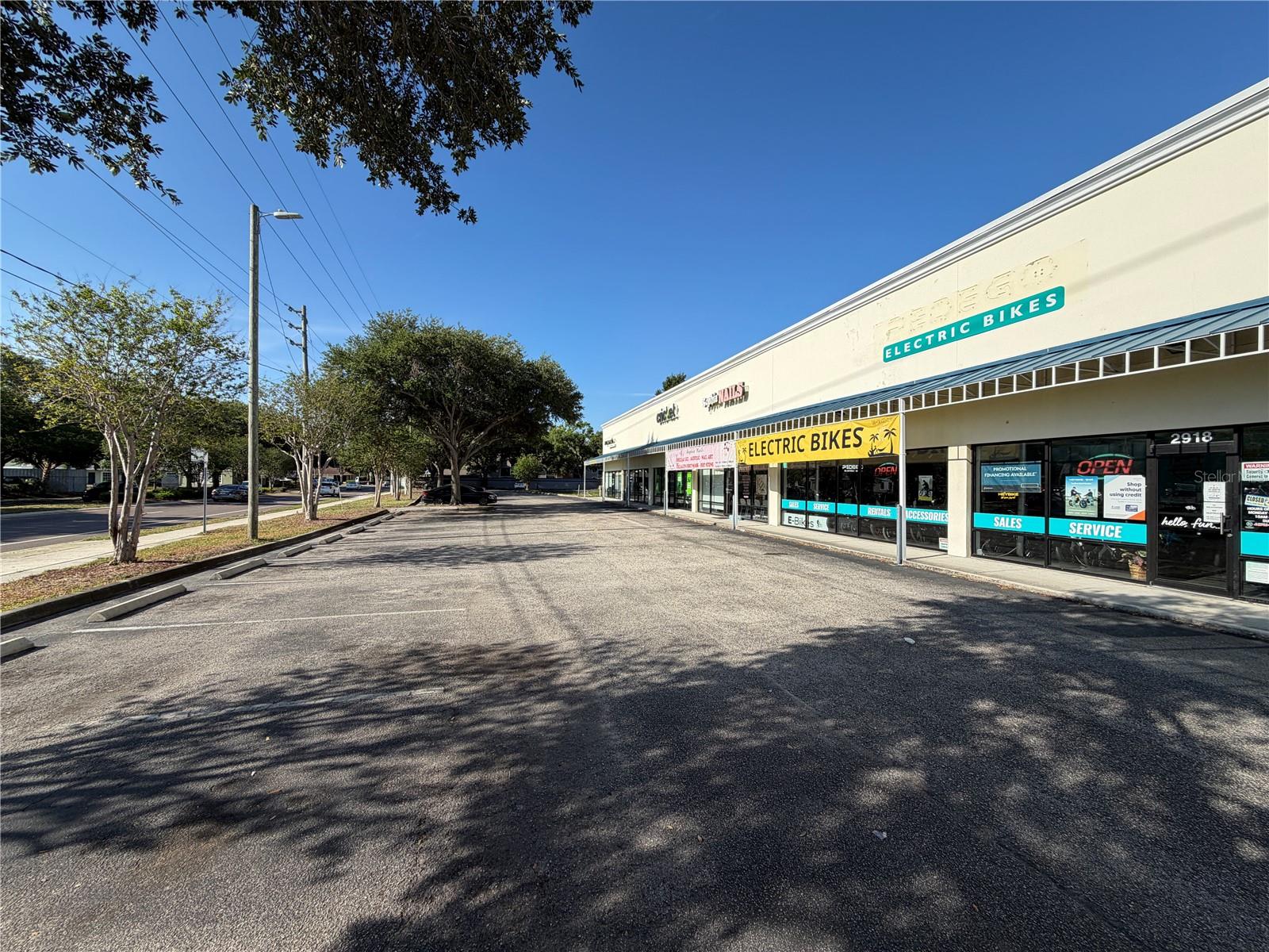 UNPLATTED - Commercial Lease