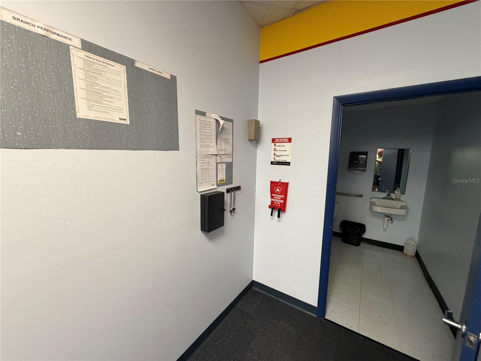 UNPLATTED - Commercial Lease