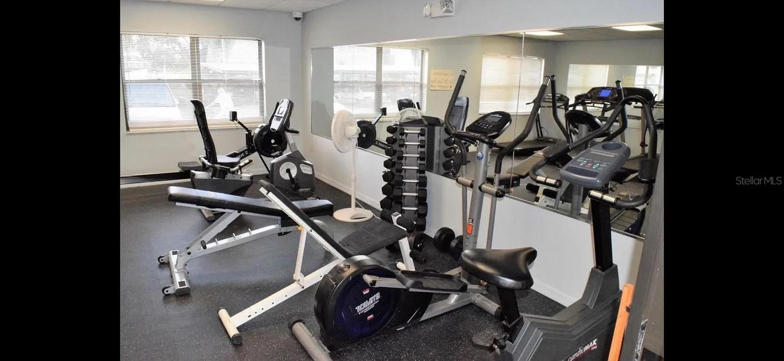 LEESBURG ROYAL OAK ESTATES SUB - Residential Lease