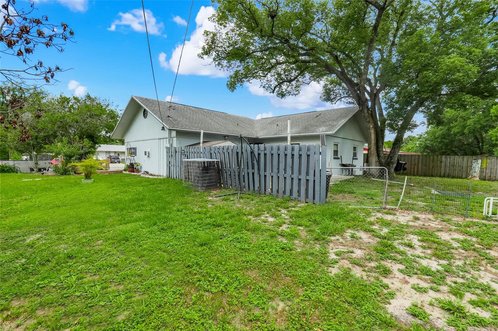 WILLIAMSON HEIGHTS - Residential