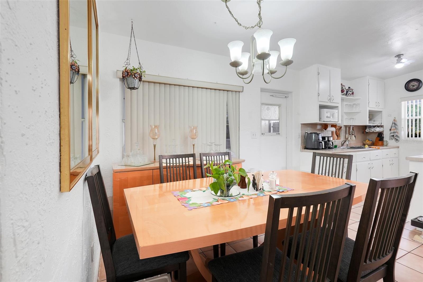 WILLIAMSON HEIGHTS - Residential