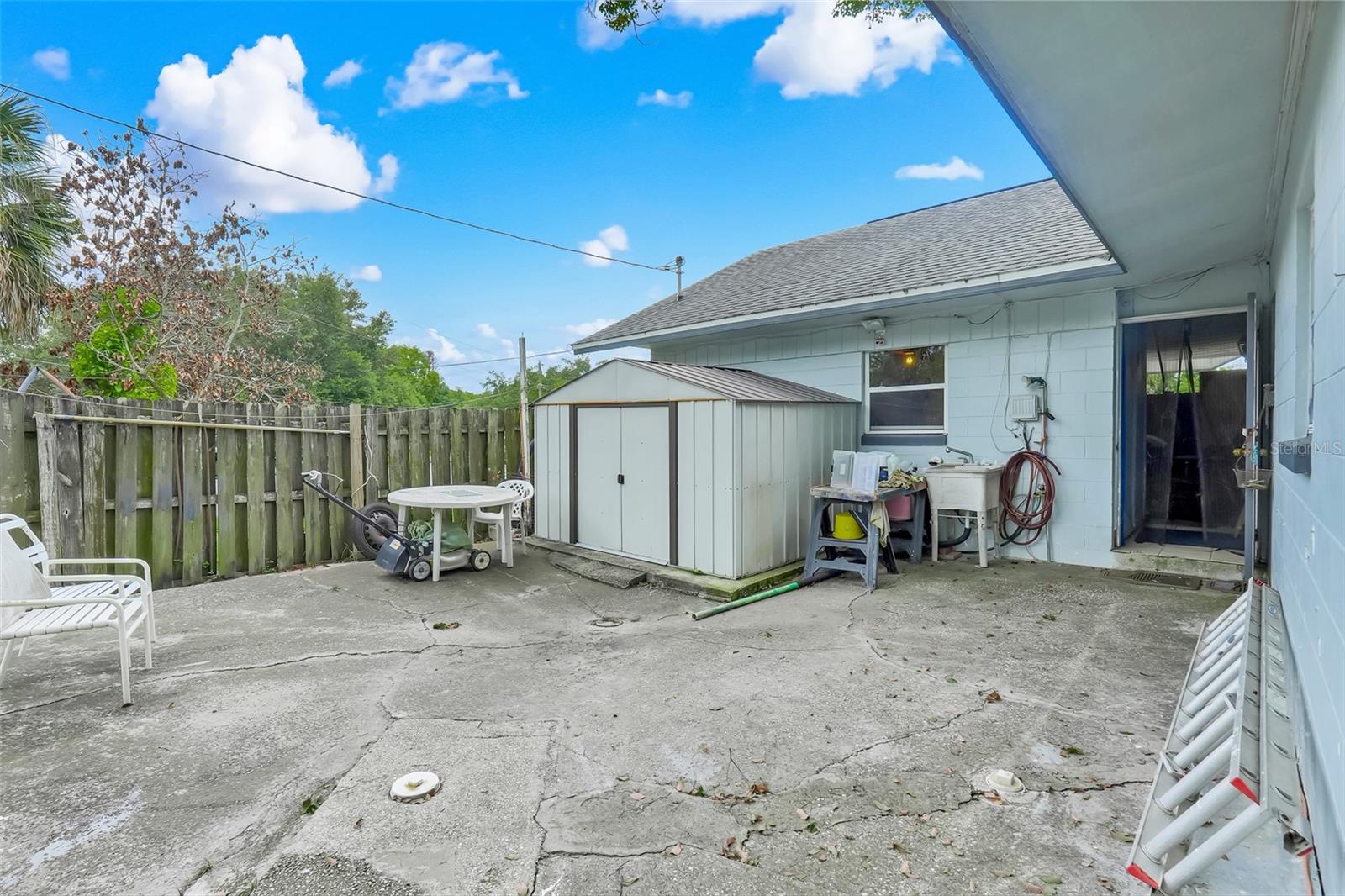 WILLIAMSON HEIGHTS - Residential