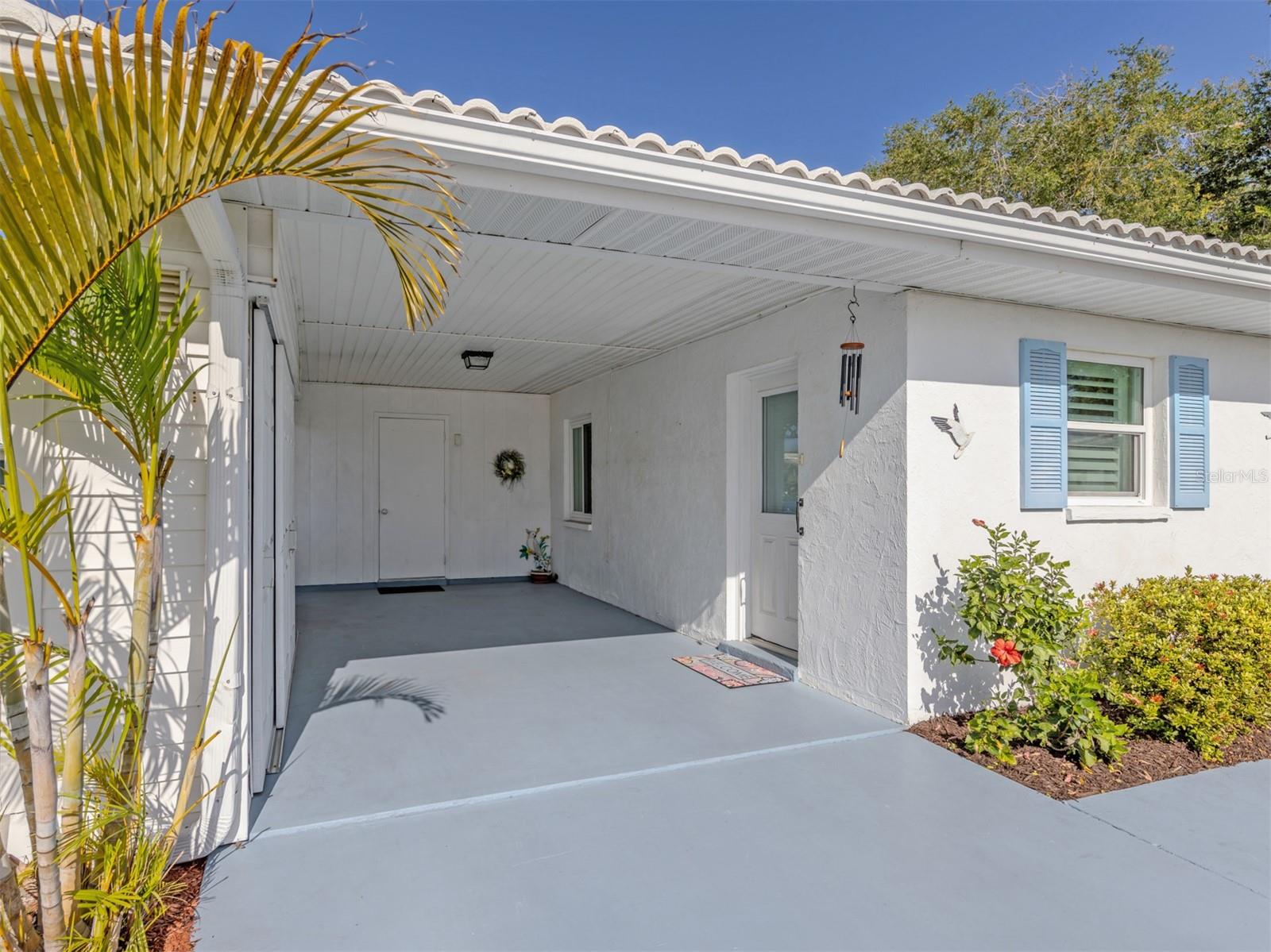 CIRCLE WOODS OF VENICE 1 - Residential