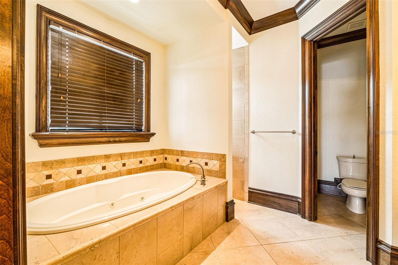 BELLA COLLINA SUB - Residential