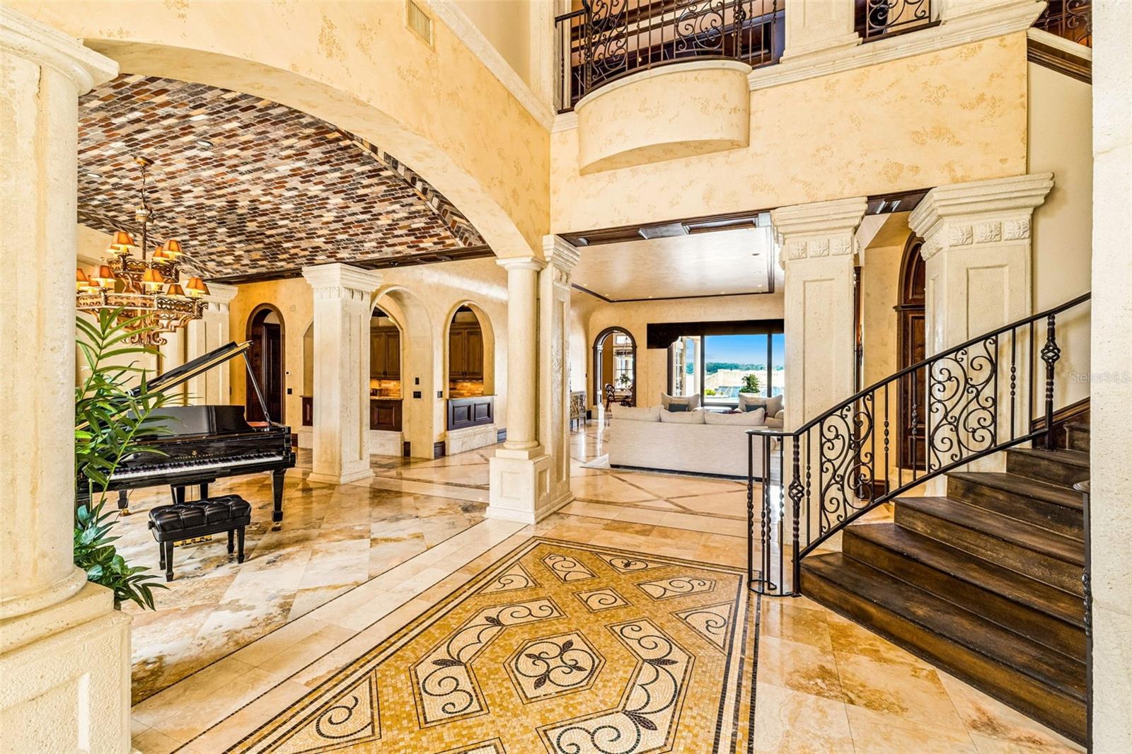 BELLA COLLINA SUB - Residential