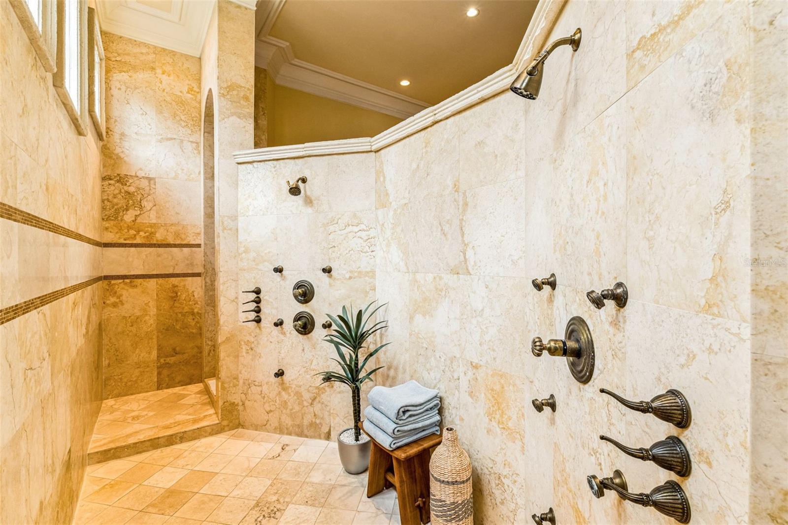BELLA COLLINA SUB - Residential
