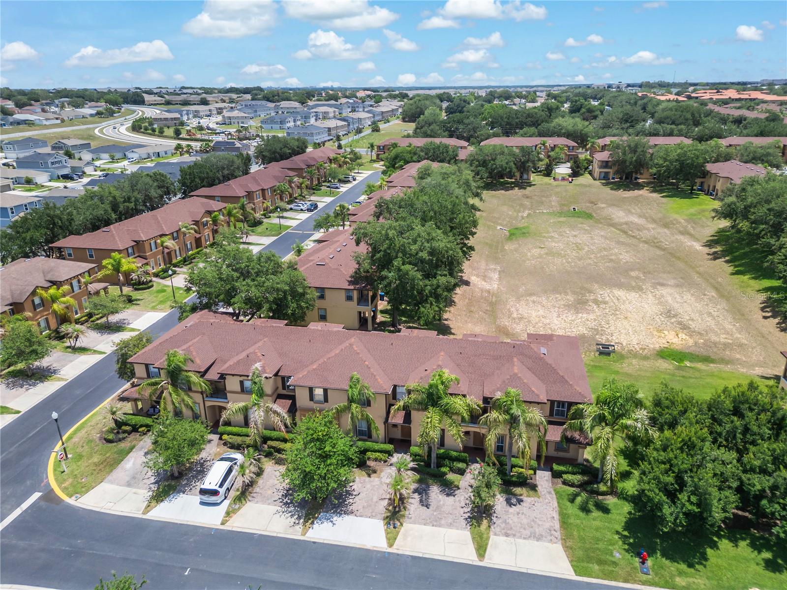 REGAL PALMS AT HIGHLAND RESERVE PH 05 - Residential