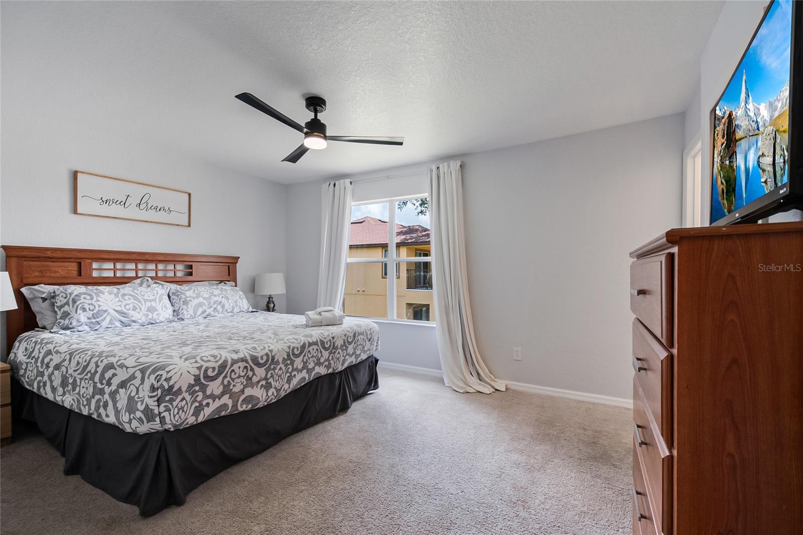 REGAL PALMS AT HIGHLAND RESERVE PH 05 - Residential