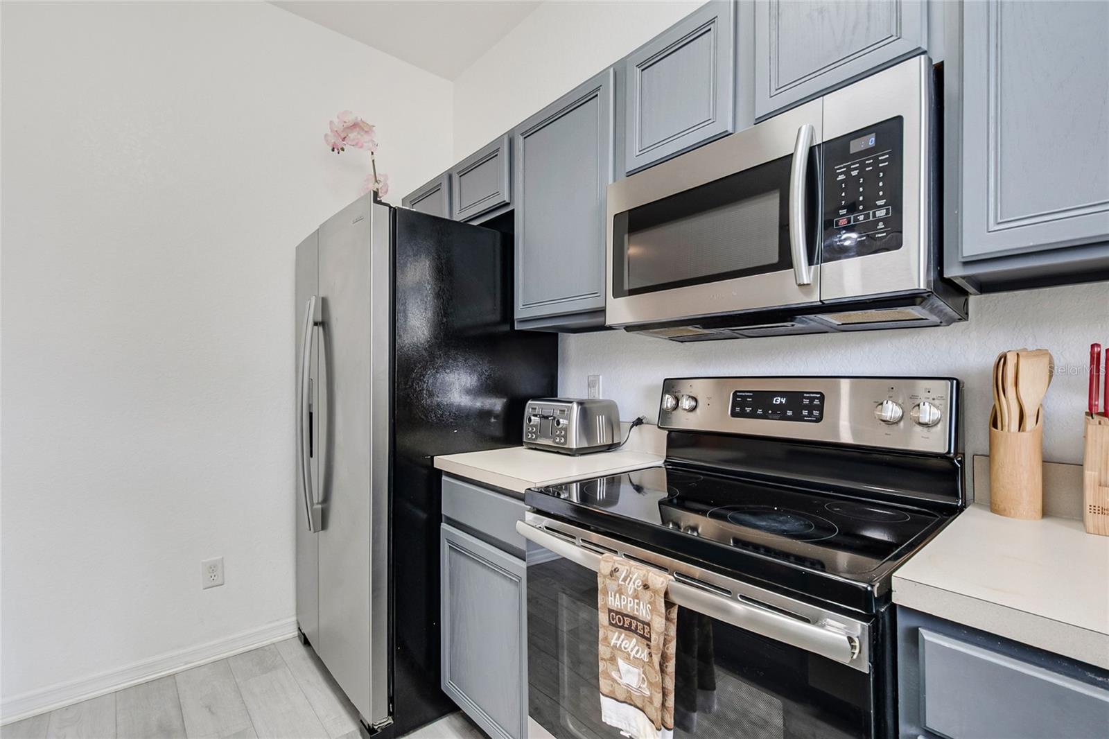 REGAL PALMS AT HIGHLAND RESERVE PH 05 - Residential