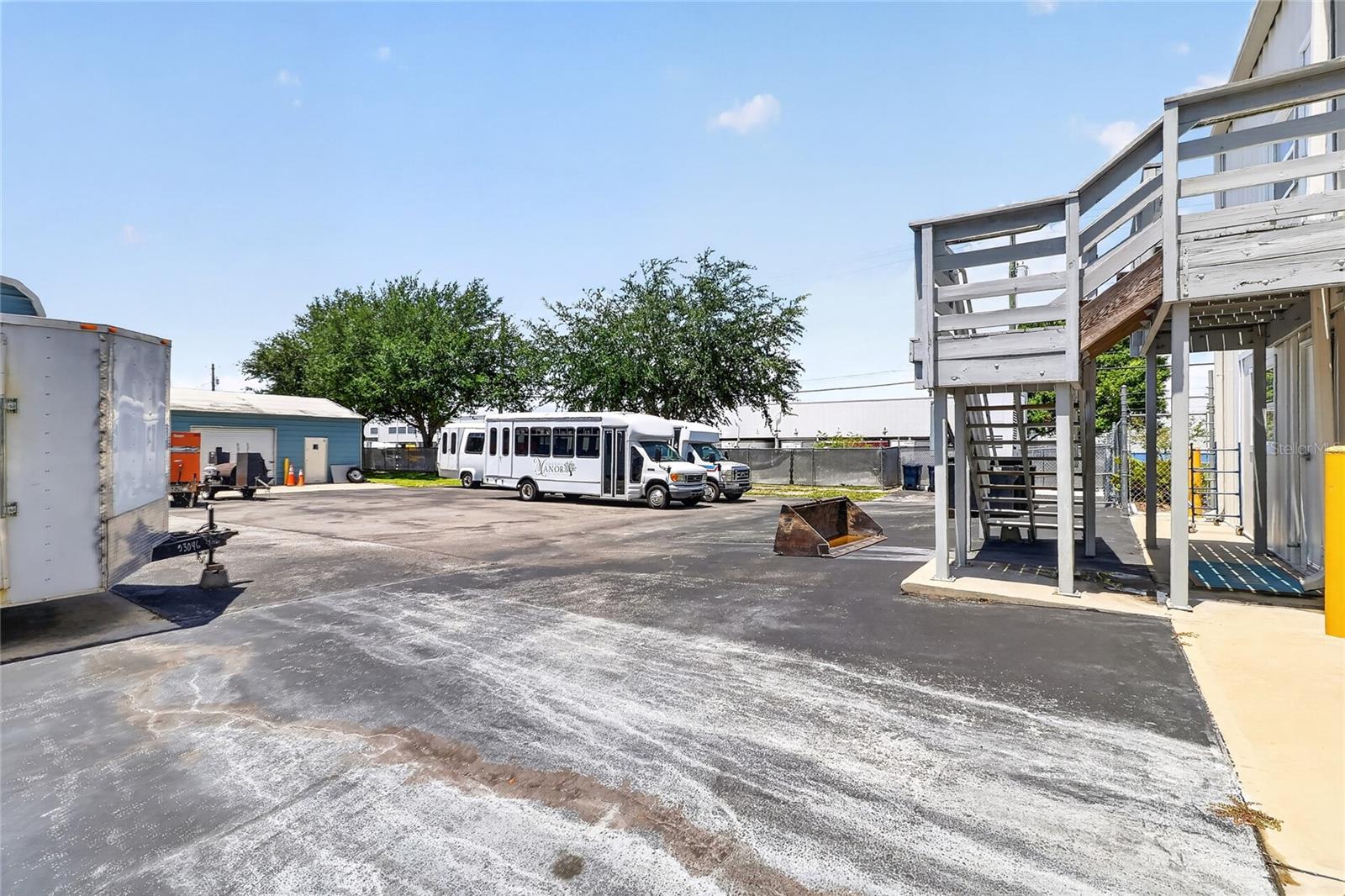 AUBURNDALE HEIGHTS - Commercial Sale