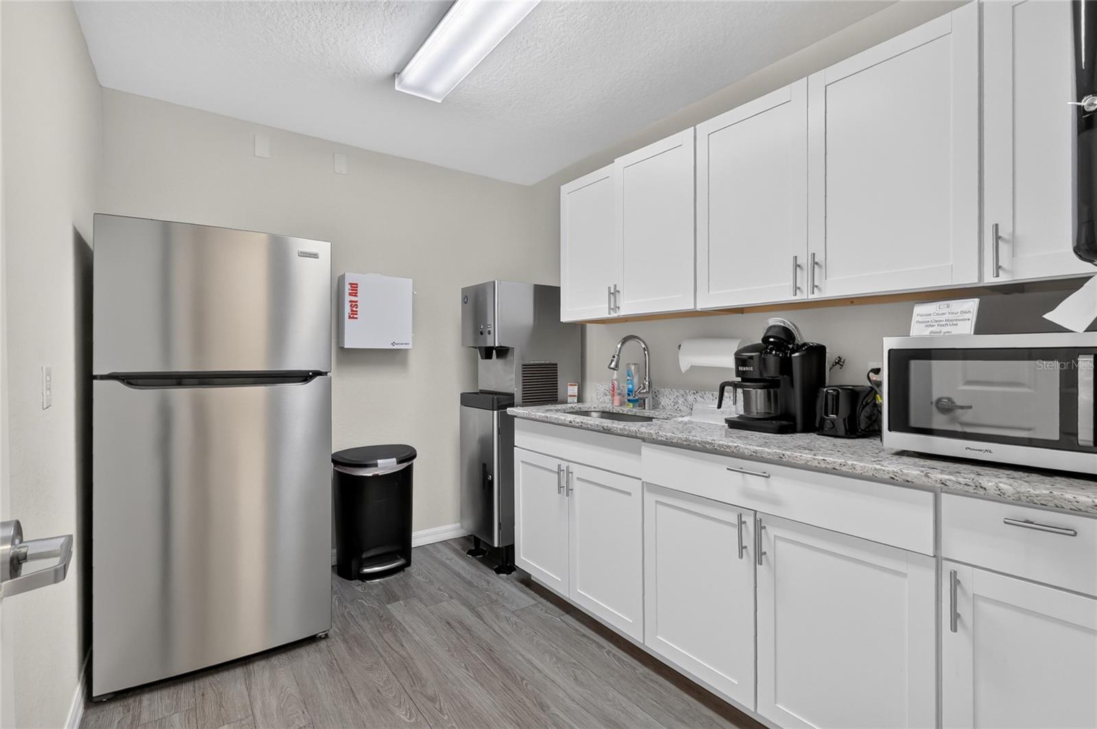 AUBURNDALE HEIGHTS - Commercial Sale