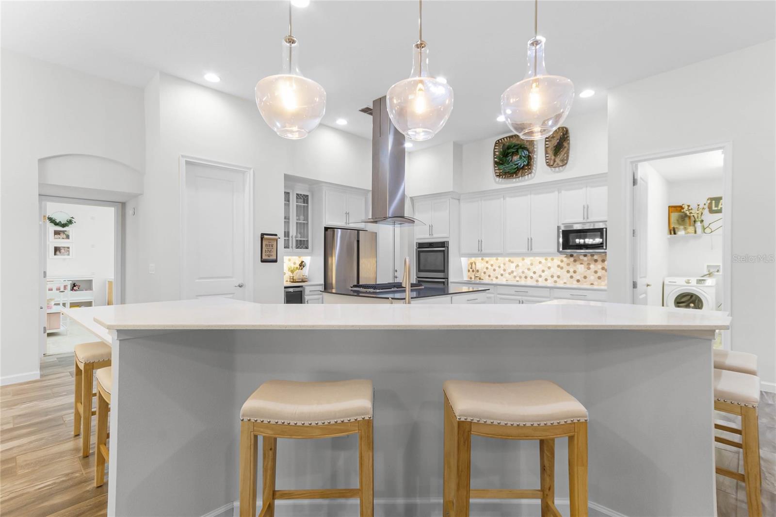 MARKHAM SQUARE - Residential