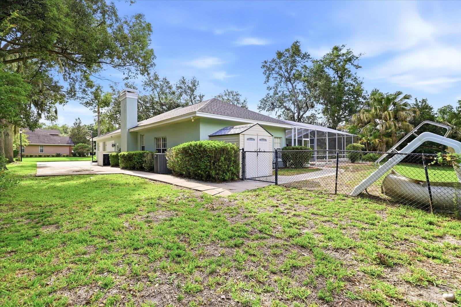 LONGWOOD PLACE - Residential