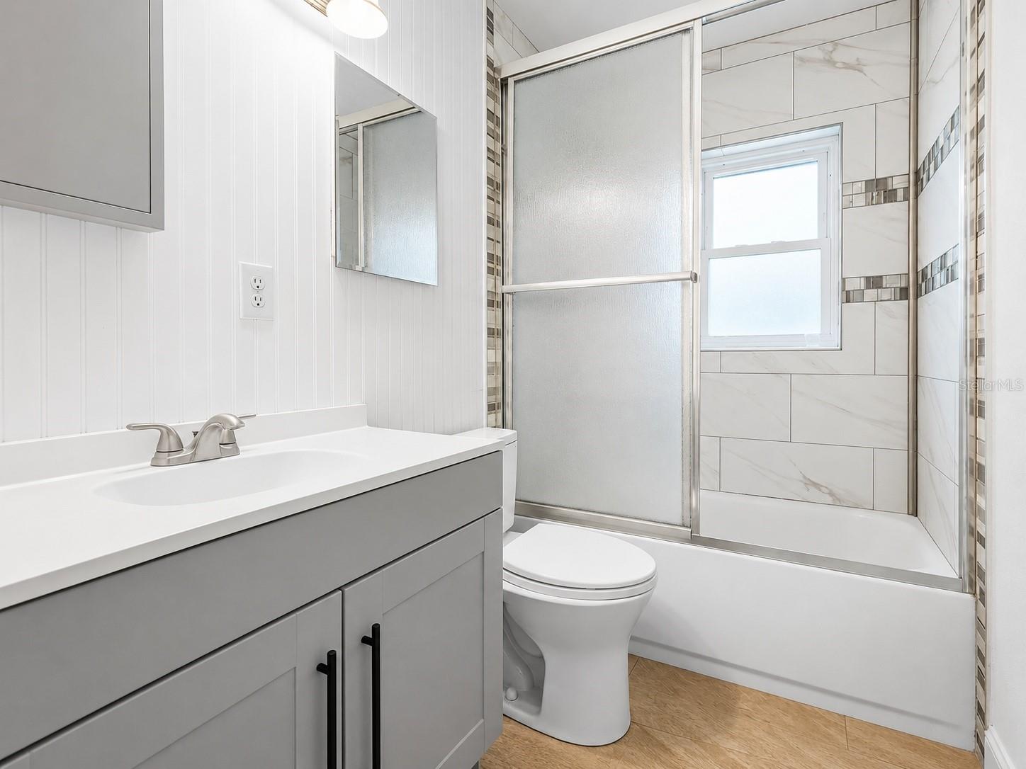 CAPE VISTA FIRST UNIT - Residential