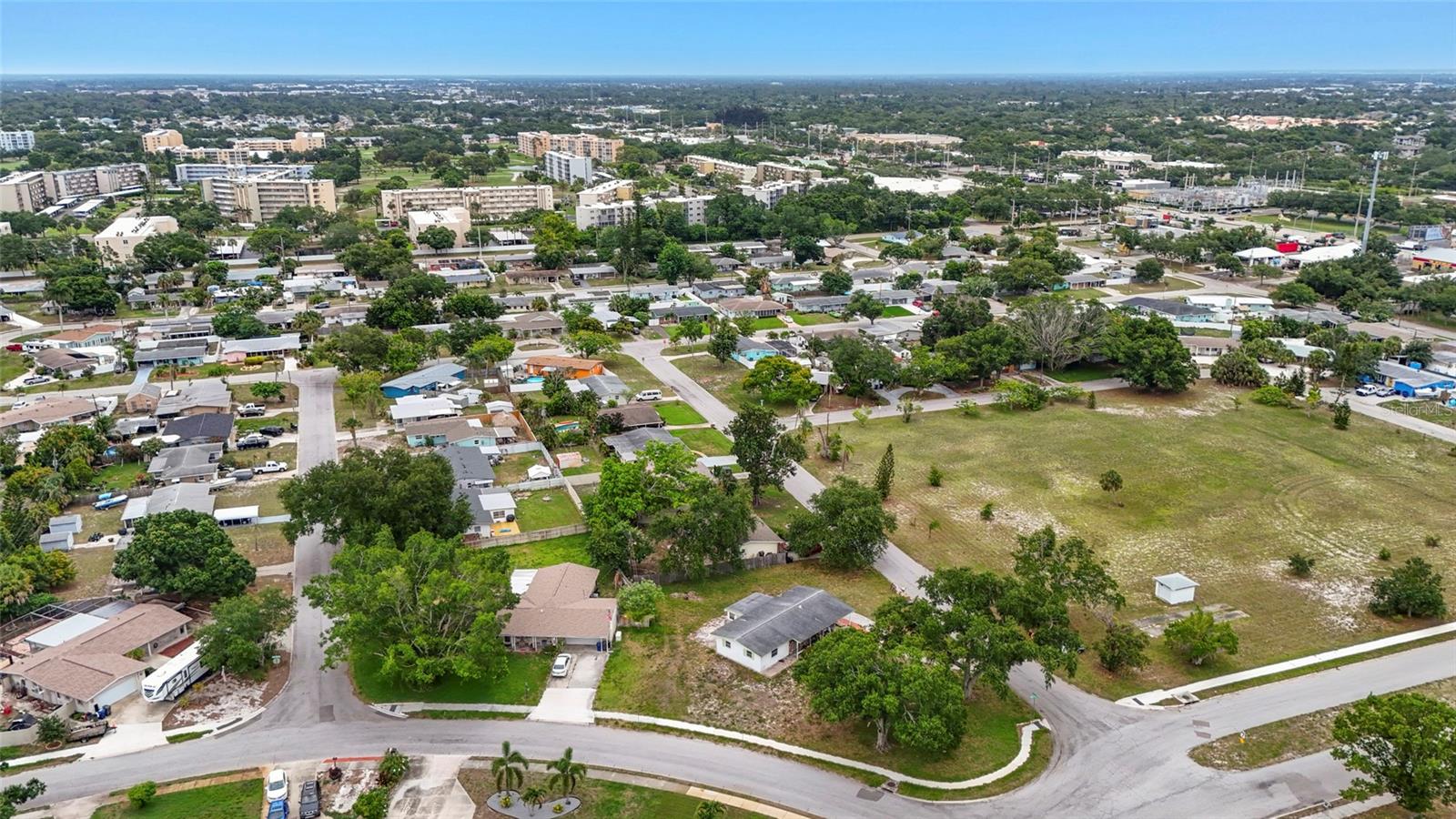 CAPE VISTA FIRST UNIT - Residential