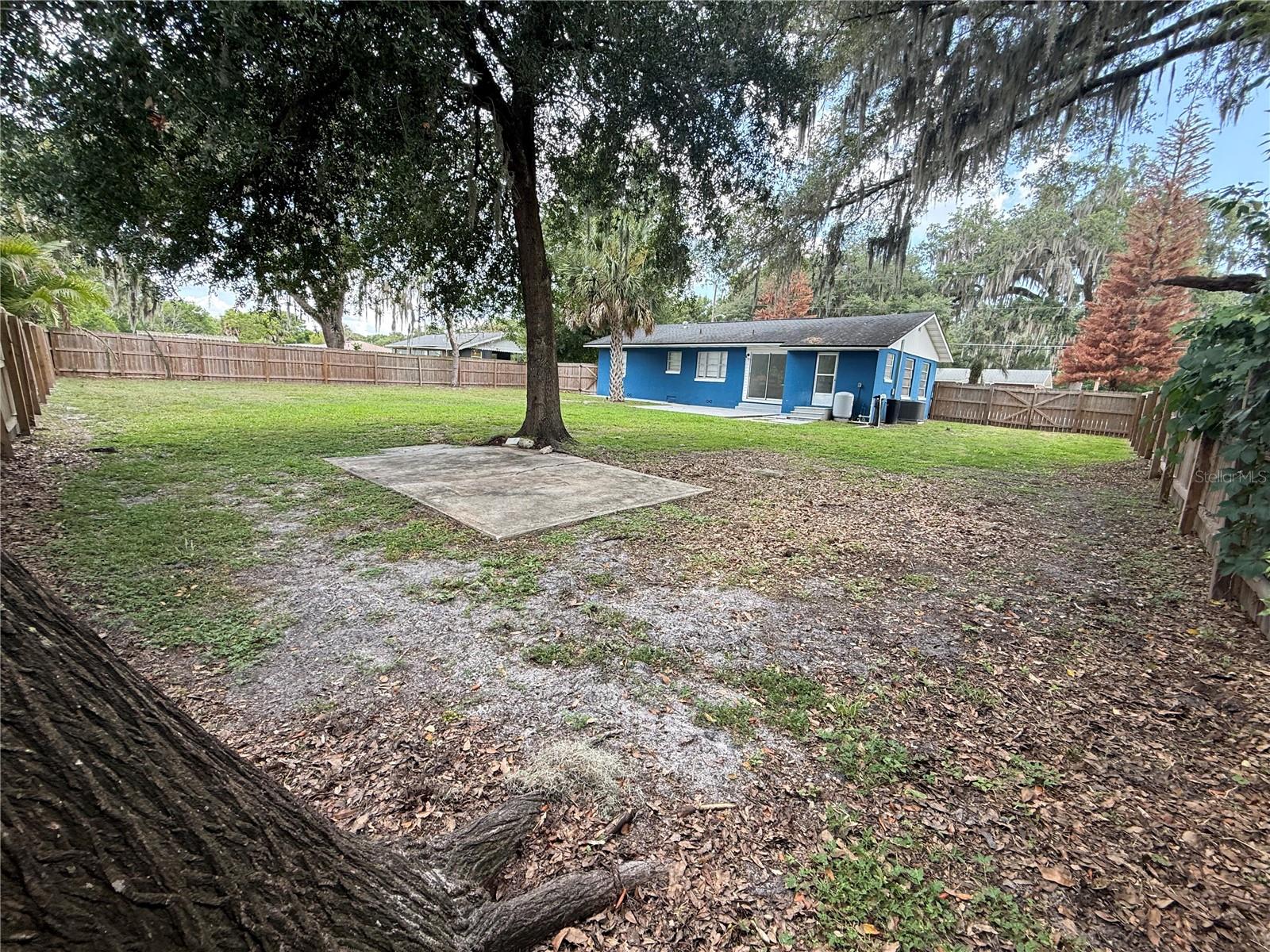 CHRISTBERGER MANOR - Residential Lease