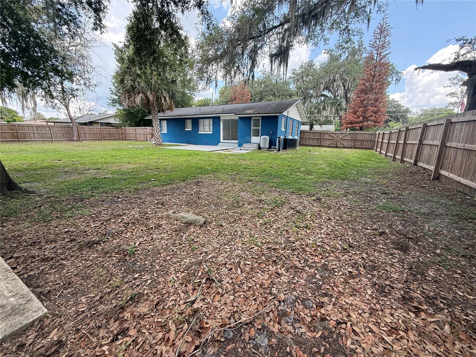 CHRISTBERGER MANOR - Residential Lease