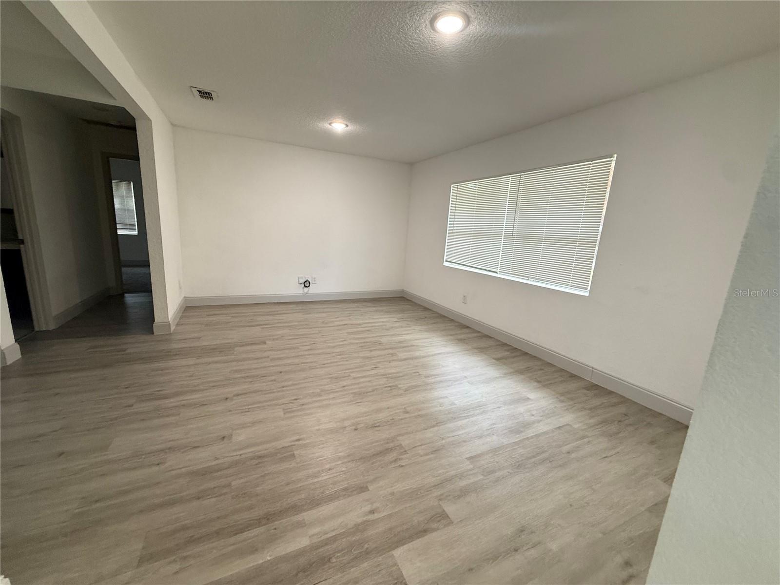 CHRISTBERGER MANOR - Residential Lease