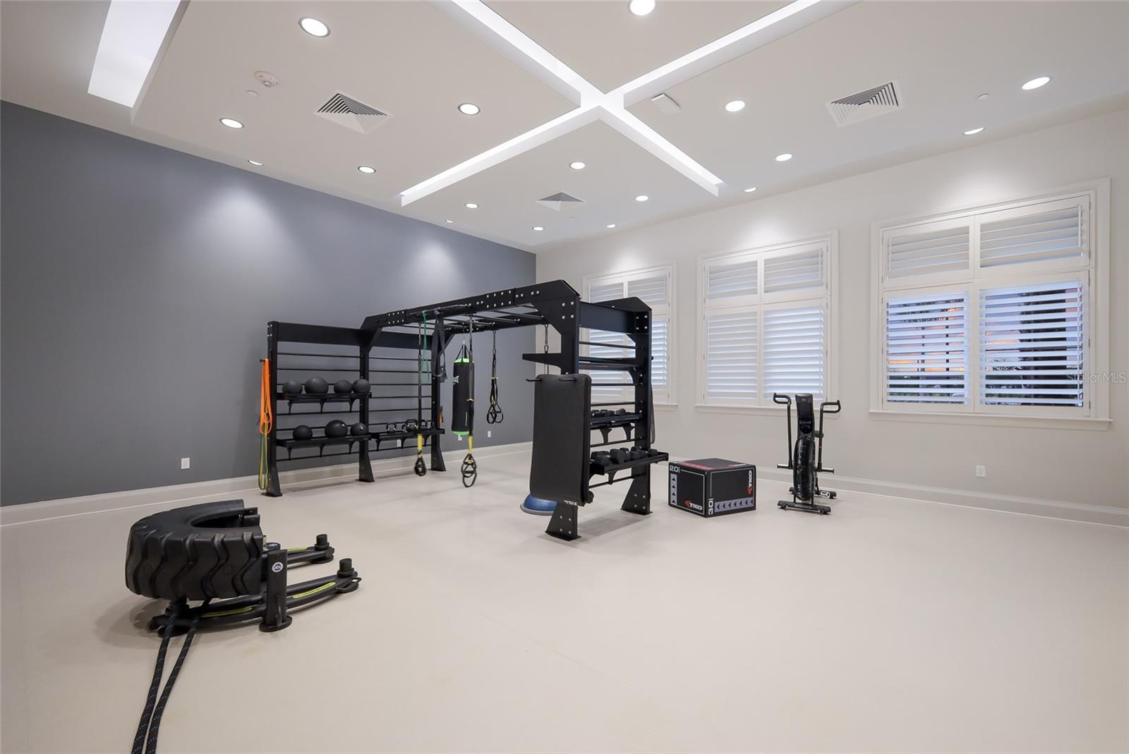 LORRAINE LAKES PH I - Residential