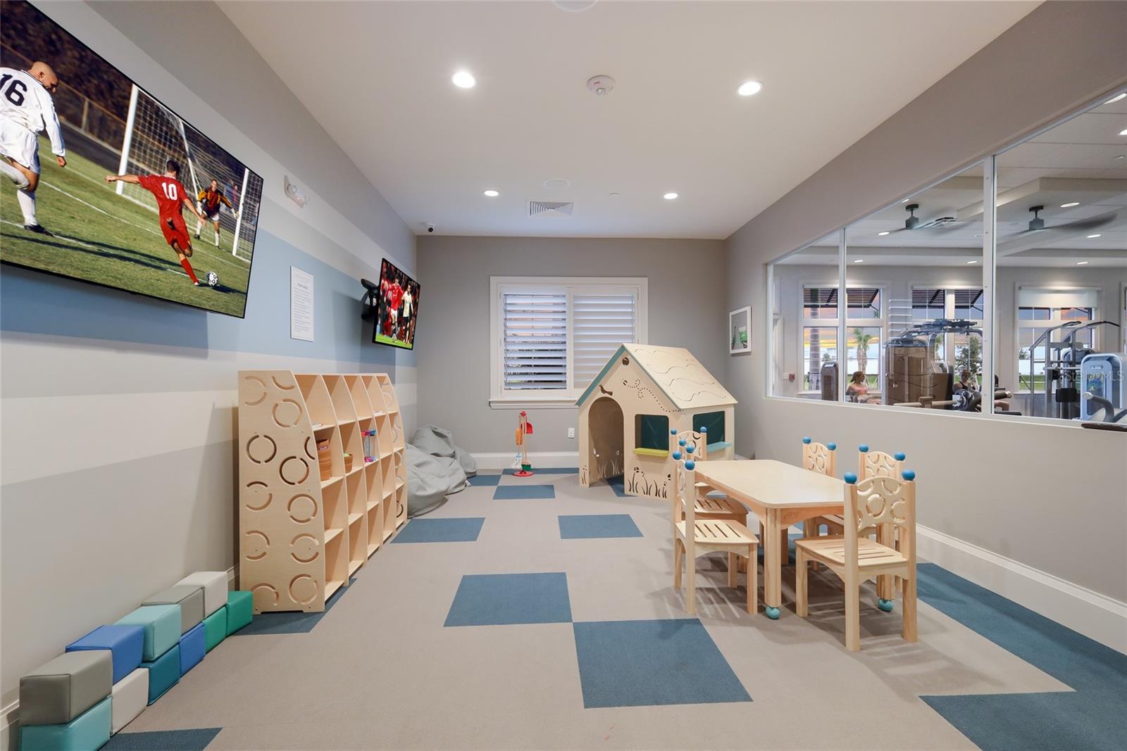 LORRAINE LAKES PH I - Residential