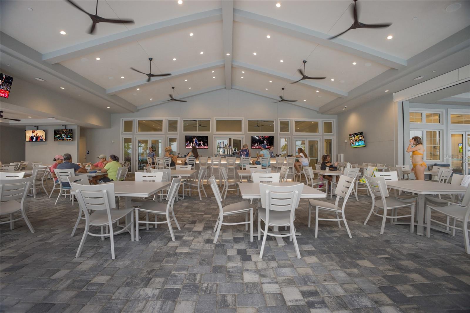 LORRAINE LAKES PH I - Residential