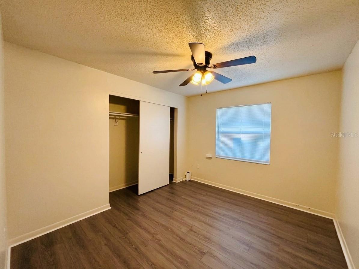 PINEWOOD PARK - Residential Lease