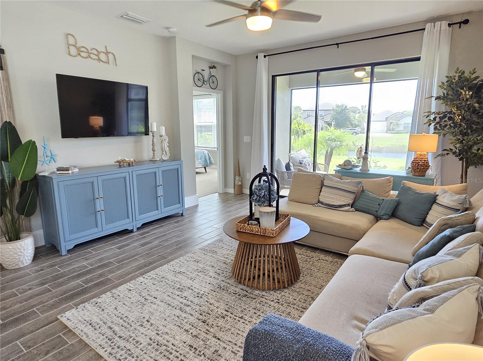 SORRENTO PH I - Residential Lease