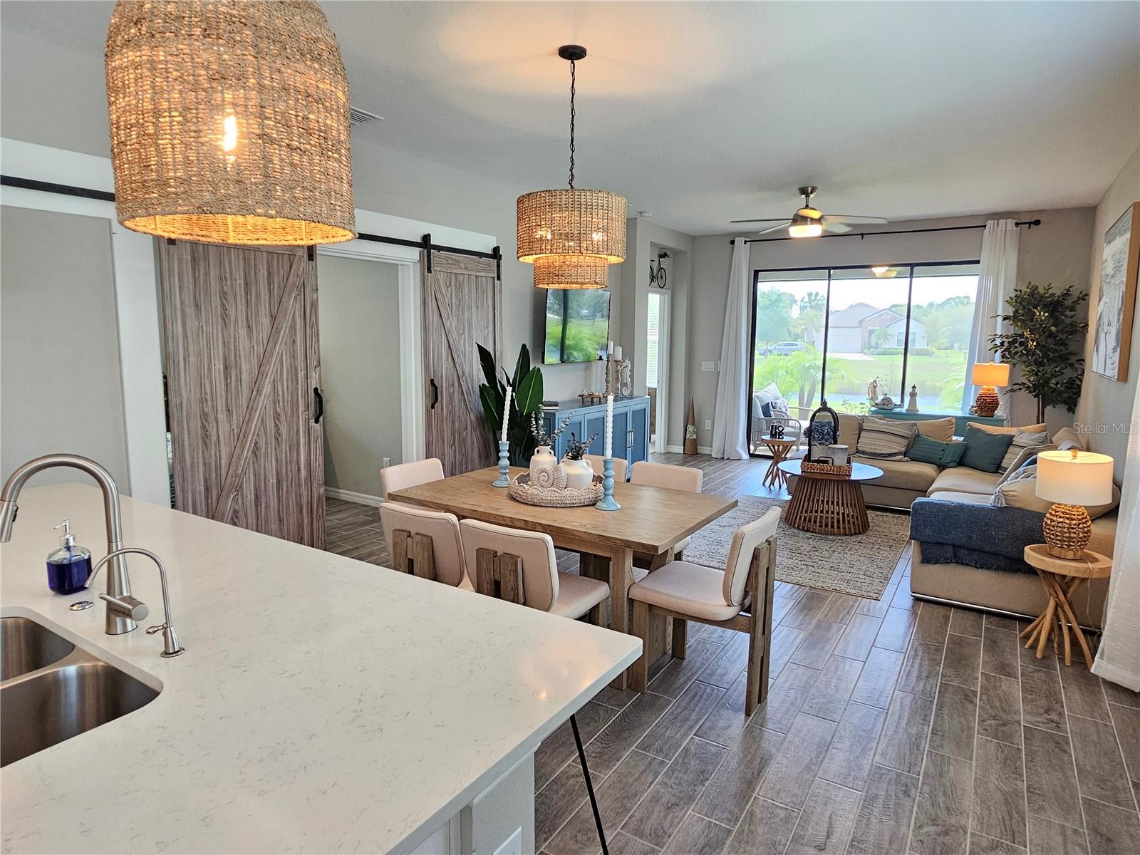 SORRENTO PH I - Residential Lease