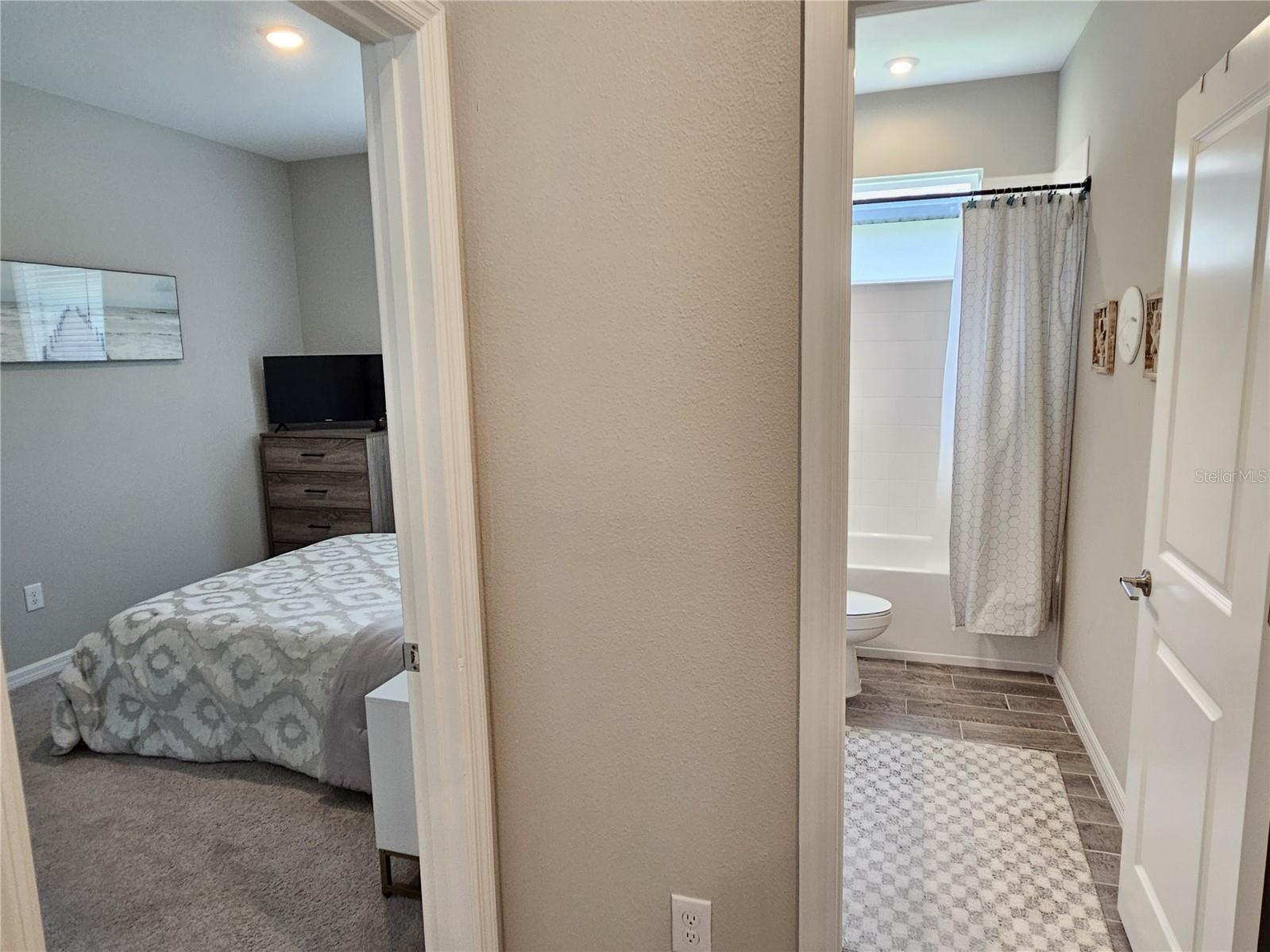 SORRENTO PH I - Residential Lease