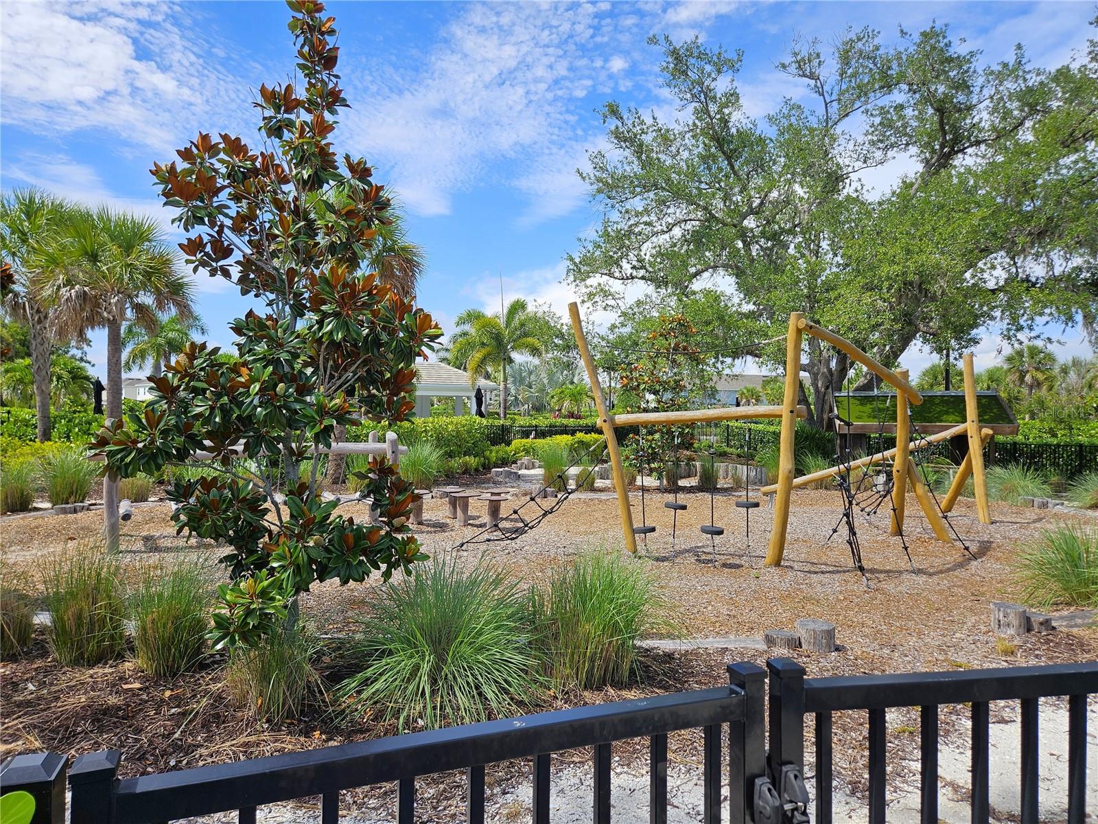 SORRENTO PH I - Residential Lease