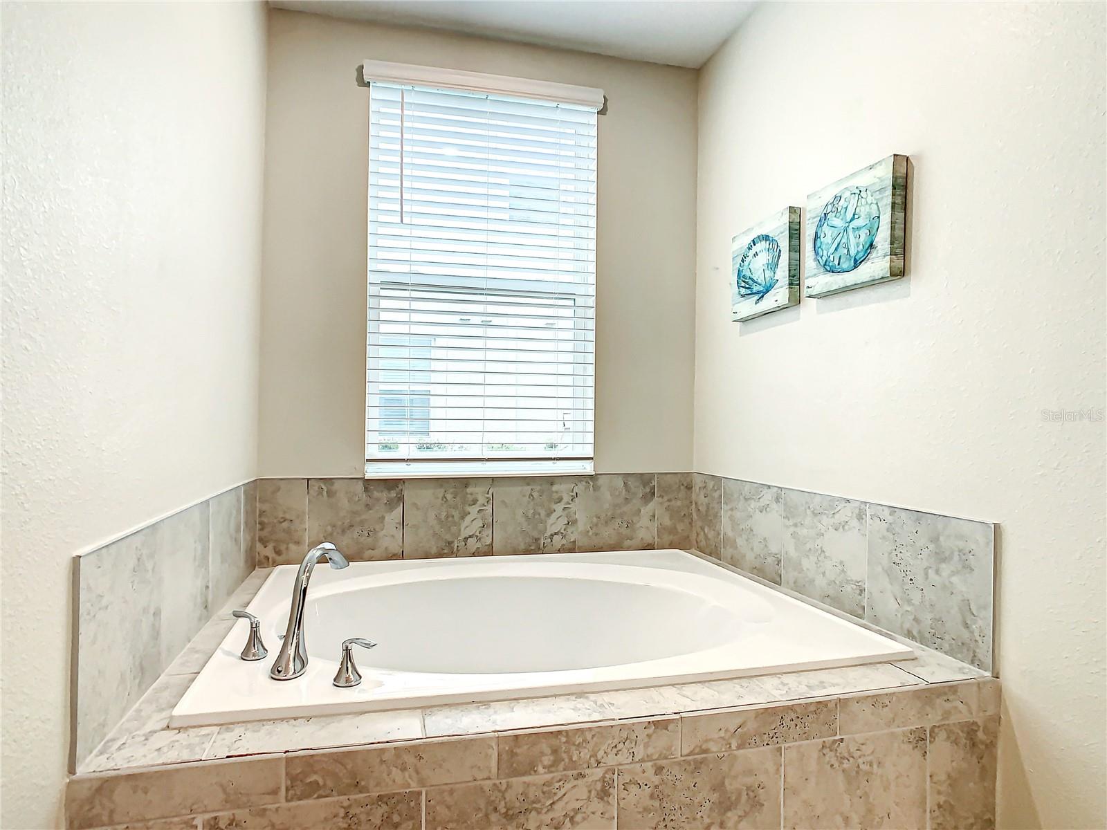 CHAMPIONSGATE CONDO 2 PH 10 & PH 11 - Residential Lease