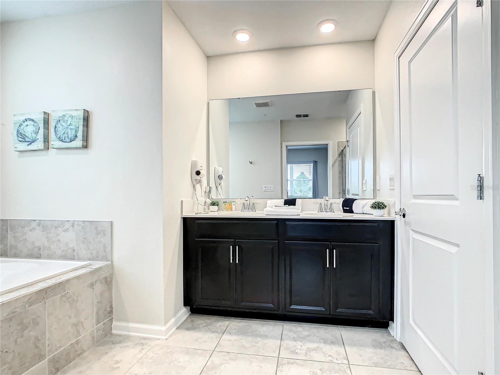 CHAMPIONSGATE CONDO 2 PH 10 & PH 11 - Residential Lease