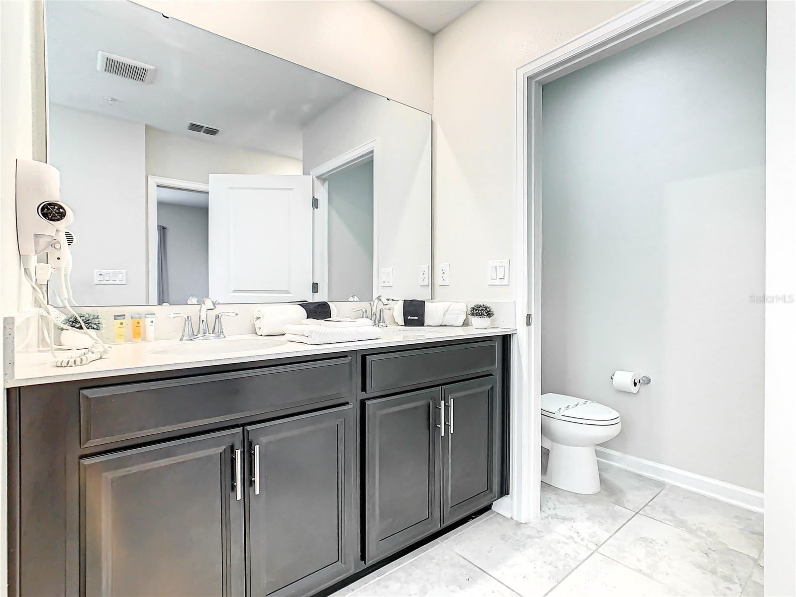 CHAMPIONSGATE CONDO 2 PH 10 & PH 11 - Residential Lease