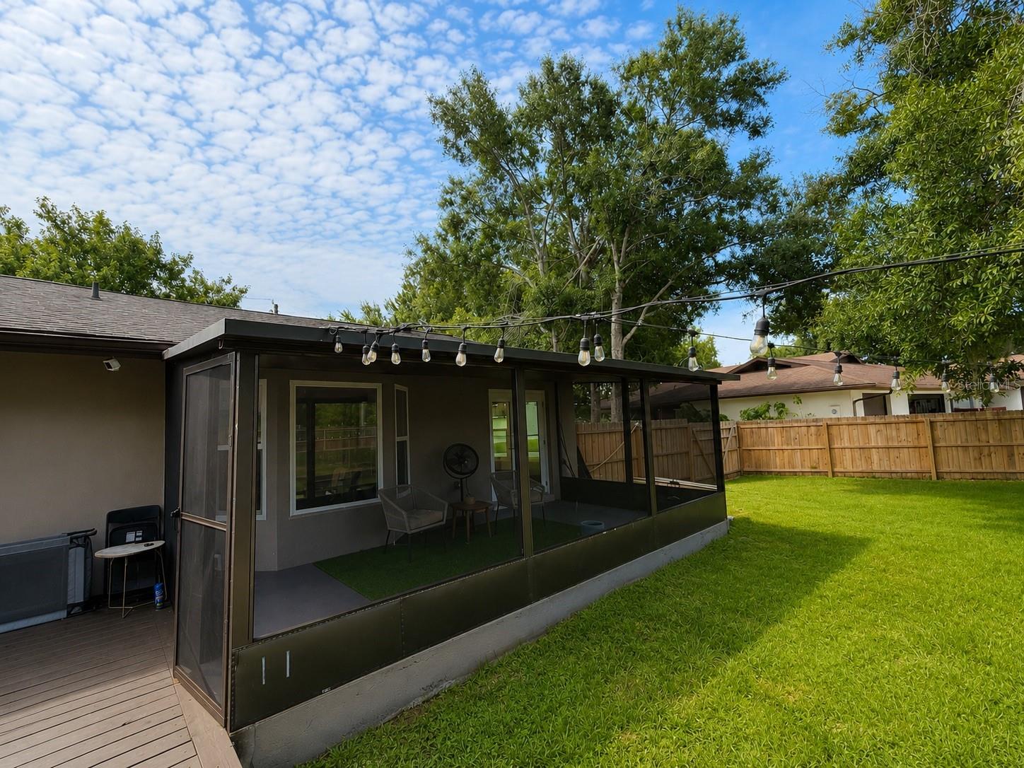 MAPLE RIDGE - Residential