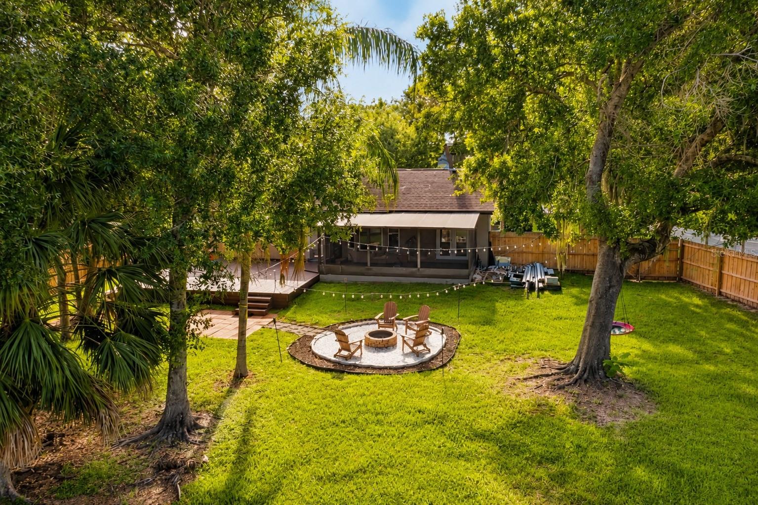 MAPLE RIDGE - Residential
