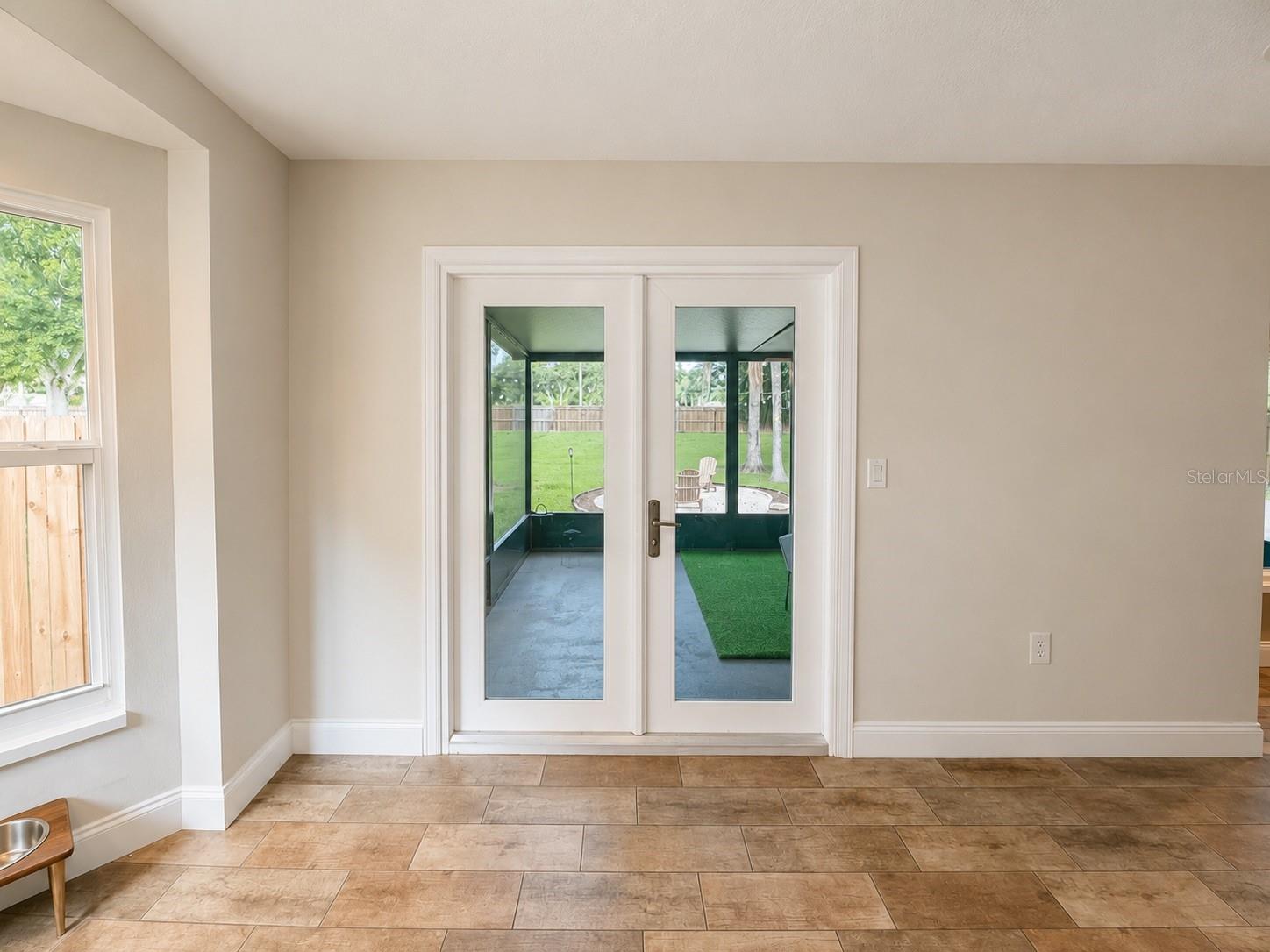 MAPLE RIDGE - Residential