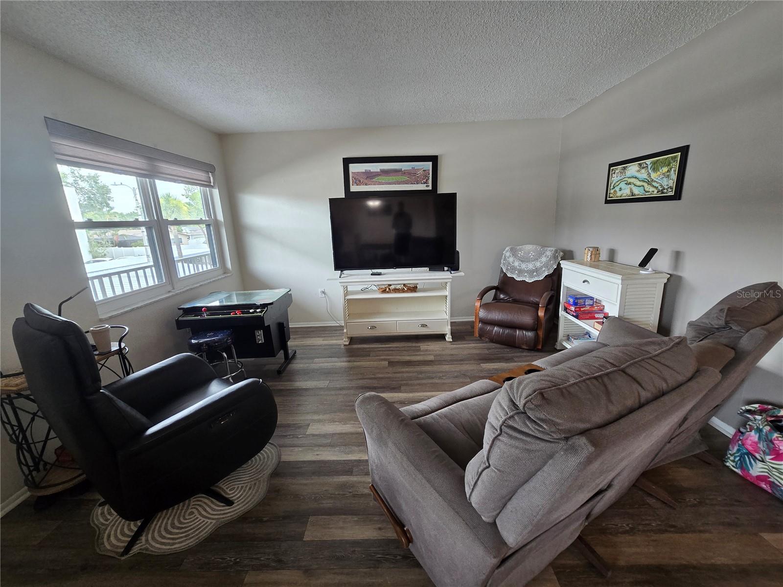 TERRACE PARK OF FIVE TOWNS - Residential