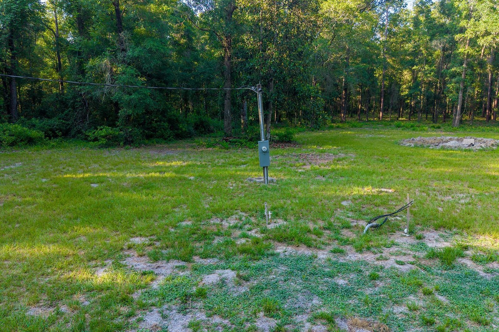 OAKRIDGE ESTATE - Land