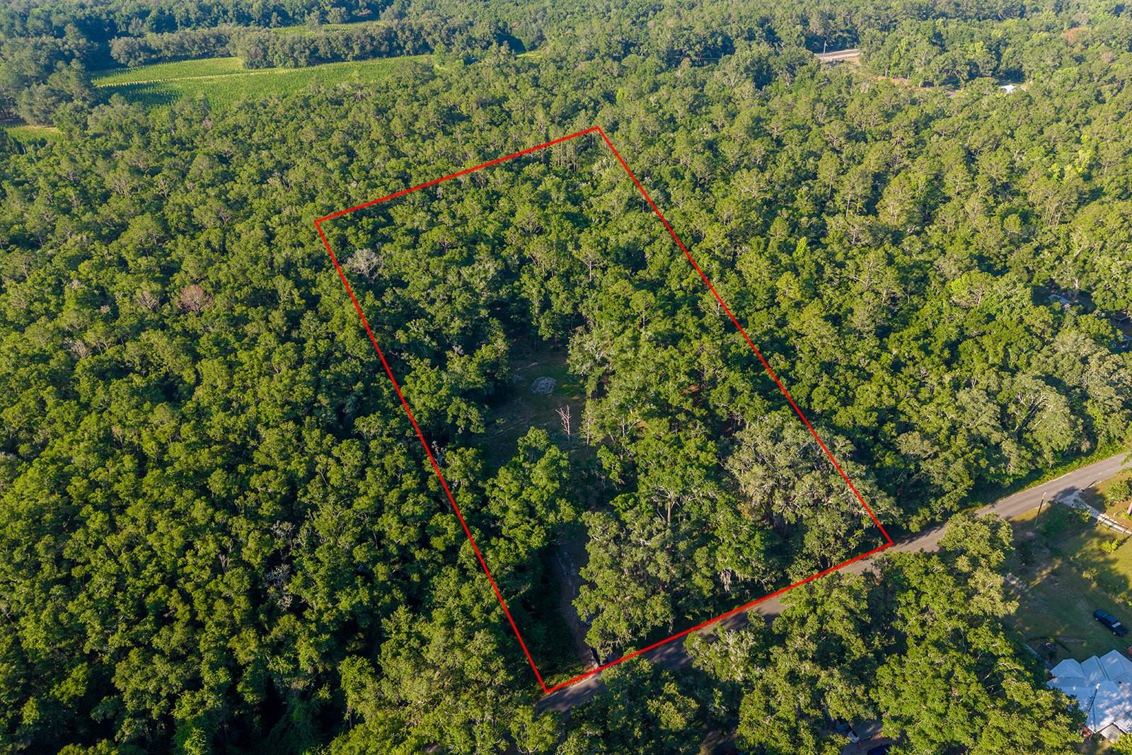 OAKRIDGE ESTATE - Land