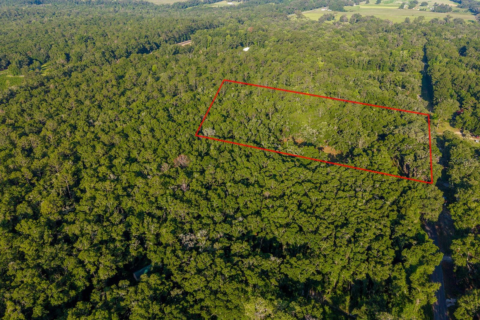 OAKRIDGE ESTATE - Land